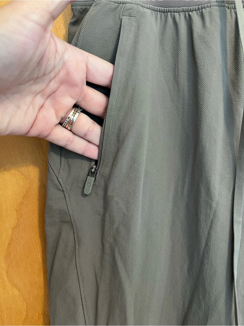lululemon athletica lightweight jogger